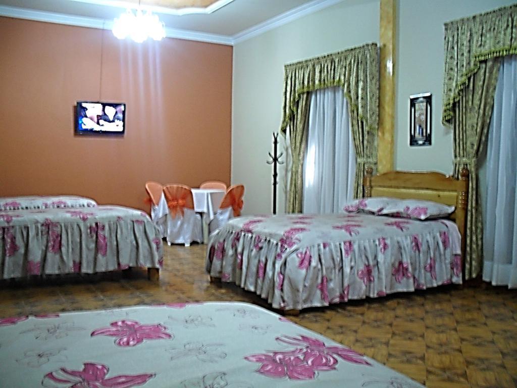 Hostal Corona Blanca Sucre Chambre photo