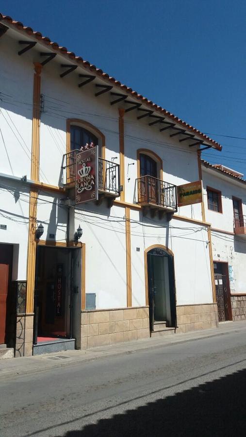 Hostal Corona Blanca Sucre Extérieur photo